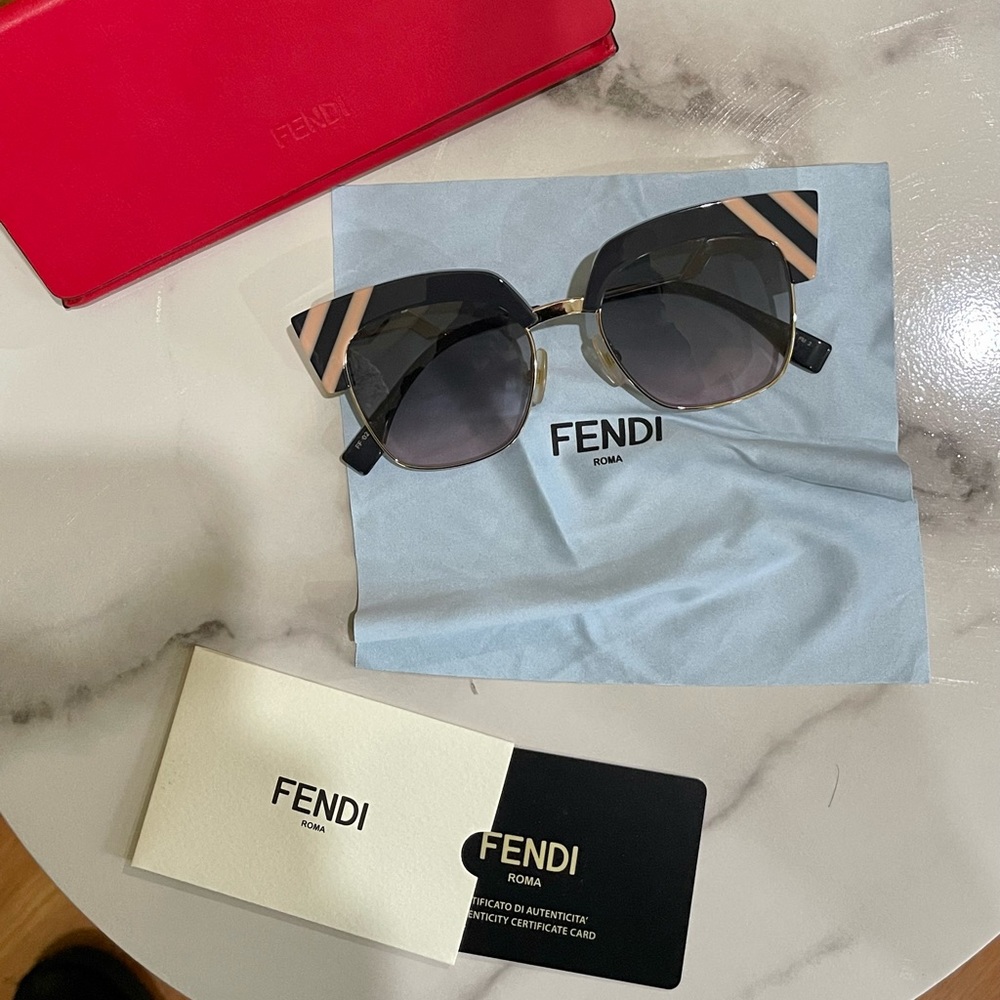 AUTHENTIC FENDI Sunglasses